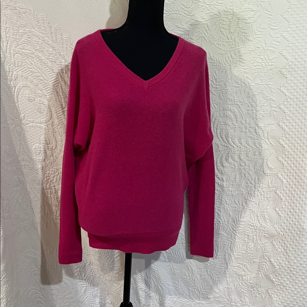 Maeve The Charley Cashmere Relaxed V-Neck‎ Sweater, size XXS
